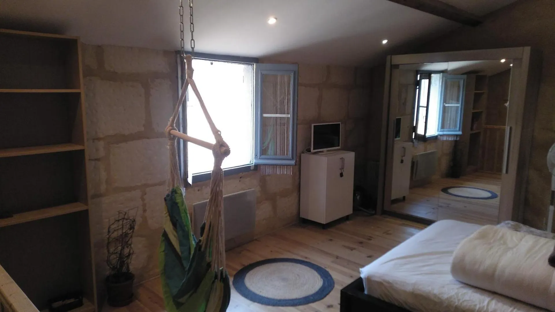 Duplex En Pierre Proche Des Arenes Apartment Arles